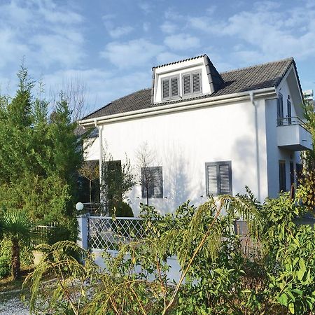Holiday Home Pishat E Buta 28 Golem  Eksteriør billede